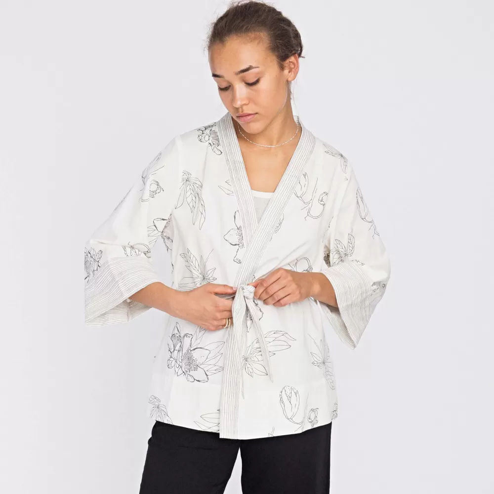 Cheap Pierre Robert Loungewear Kimono Flowers